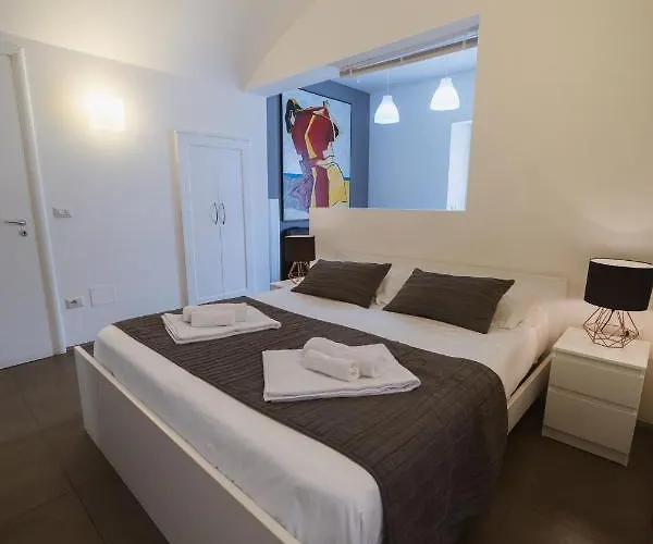 Villino Erminia - Seaside Art 住宿加早餐酒店