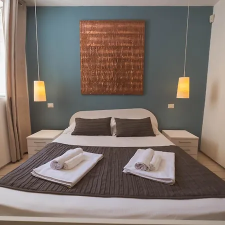 Villino Erminia - Seaside Art فندق مبيت وإفطار بيتسو