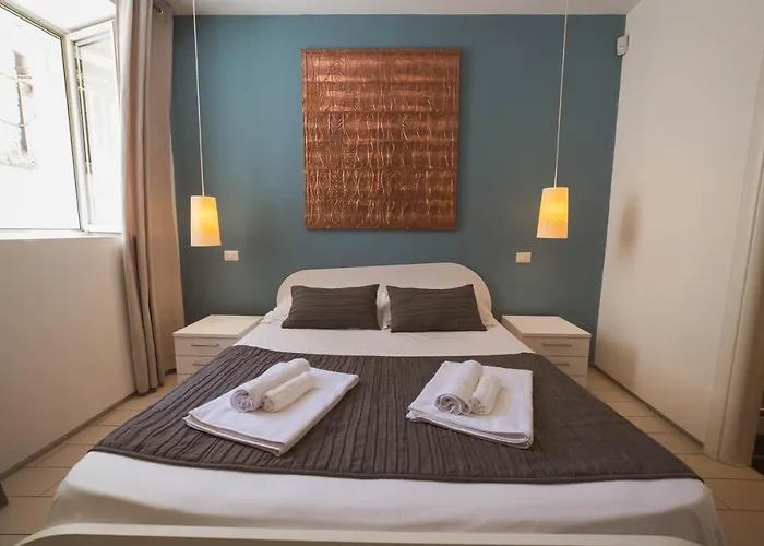 Villino Erminia - Seaside Art Alojamento de Acomodação e Pequeno-almoço Pizzo (Calabria)