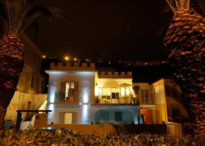 Villino Erminia - Seaside Art 住宿加早餐酒店